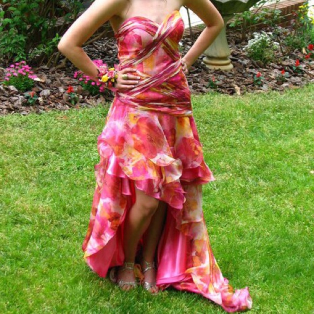 Dave & Johnny Floral High-Low Formal Dress